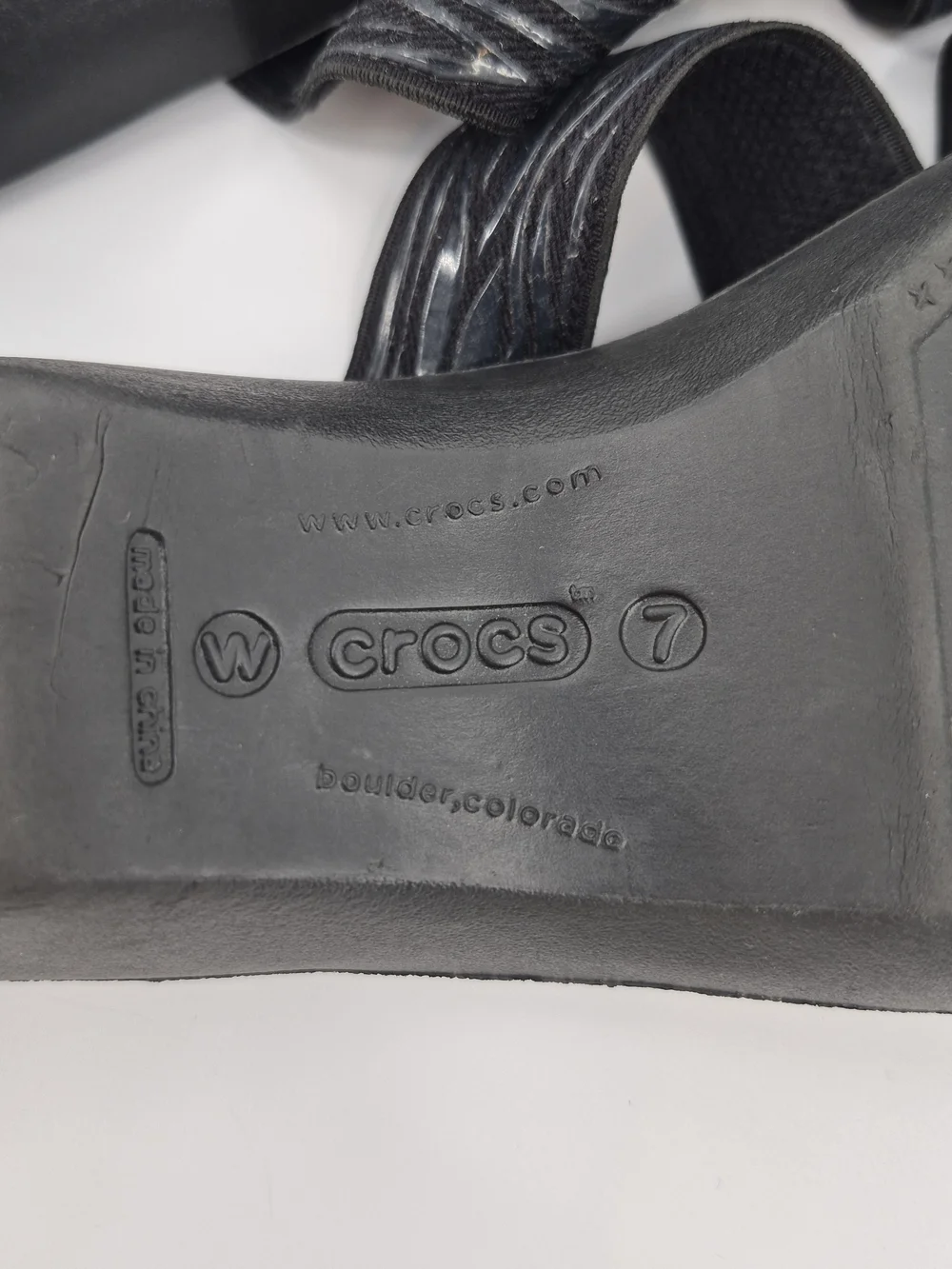 Women’s Crocs Molalla II Black Criss-Cross Sandals Size 7W